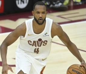 开云赛事集团-冲刺阶段NBA季后赛传出新动向，印第安纳步行者造点机会，管理层表态：底气十足，心理建设被强调的简单介绍